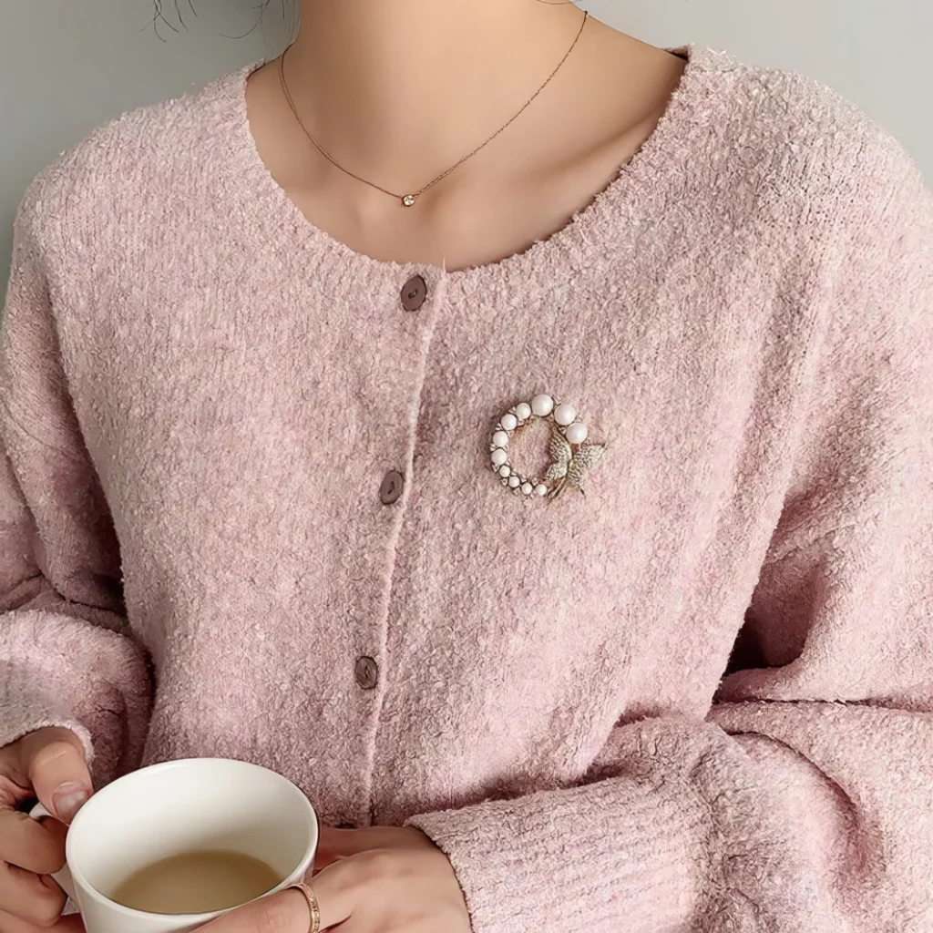Broche Papillon et Perles ✨ – Image 2