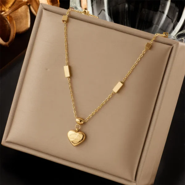 Collier Cœur Gravé 💛