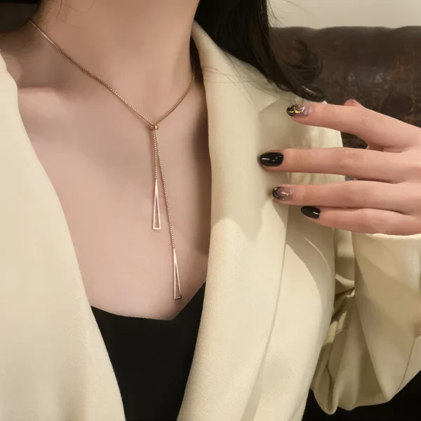 Collier Double Pendentif Triangle